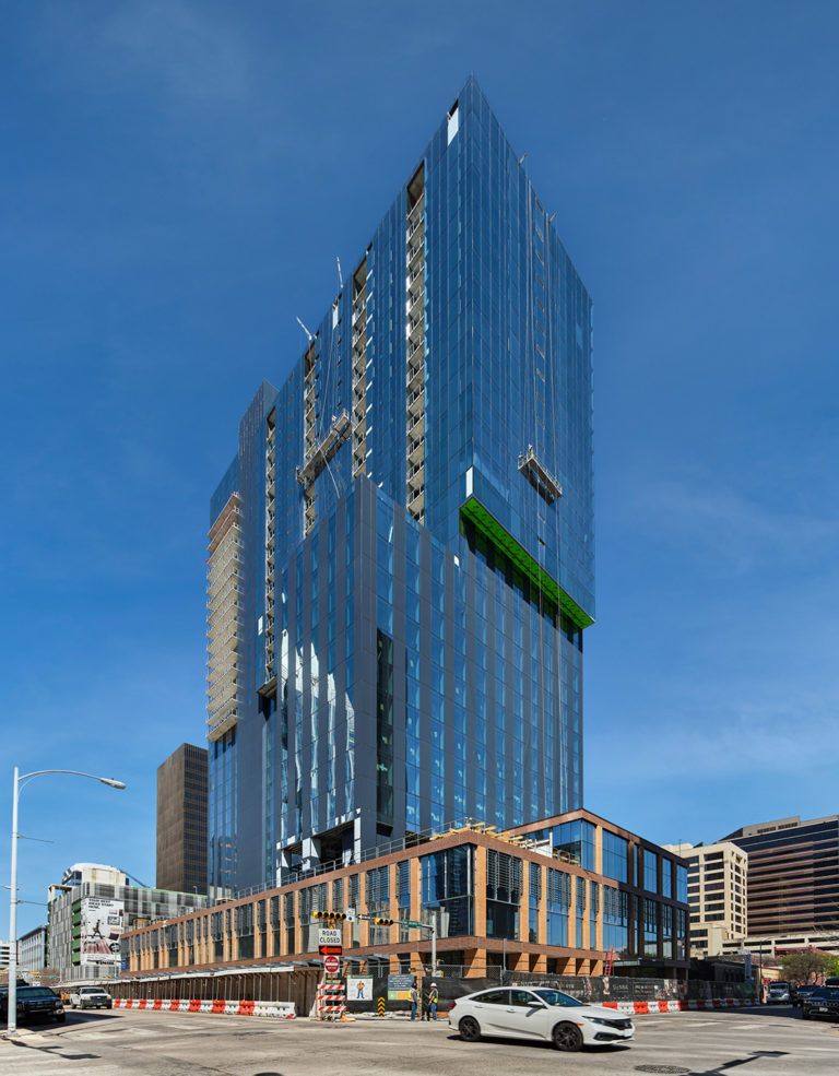 Sienna at the Thompson Brings Hotel-Adjacent Apartments to Fifth and