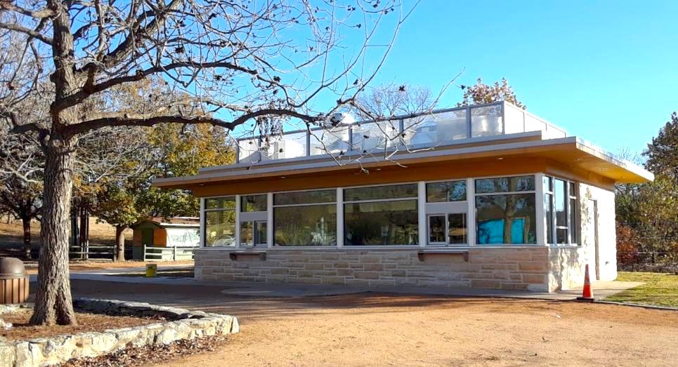 Zilker’s New Cafe Seeks Beer and Wine Sales at Barton Springs TOWERS